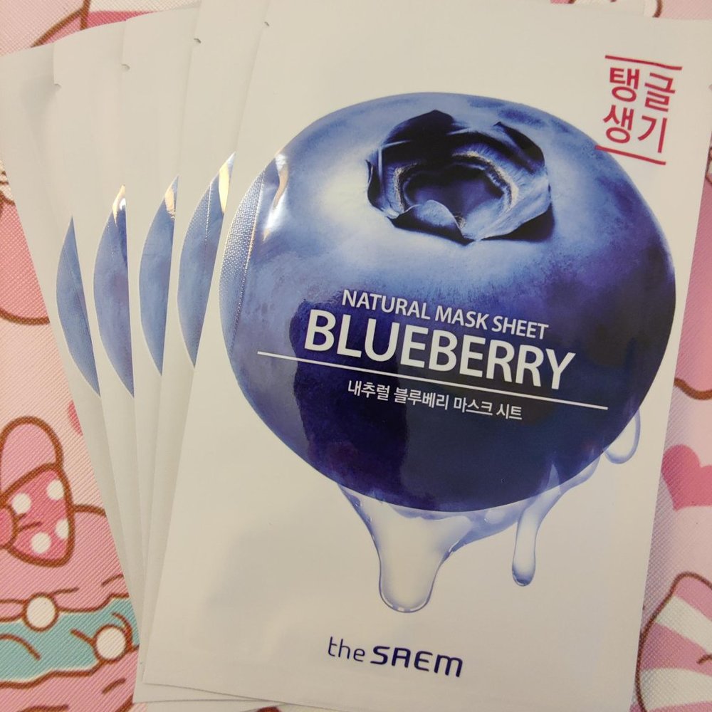 The SAEM Blueberry Sheet Masks - Set of 5